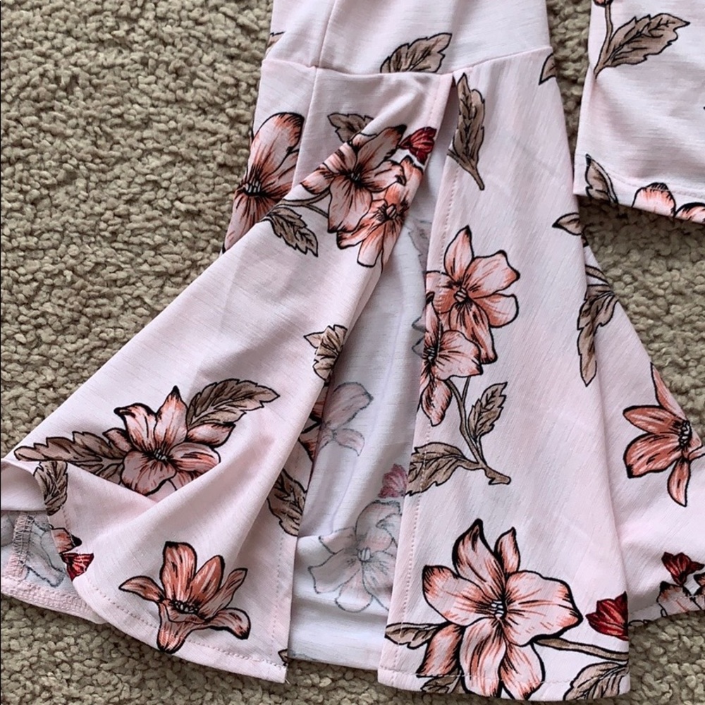 Pink blouse - Picture 3 of 3